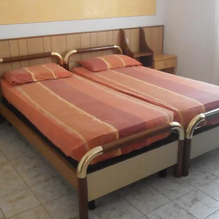 In 22002 Apartman